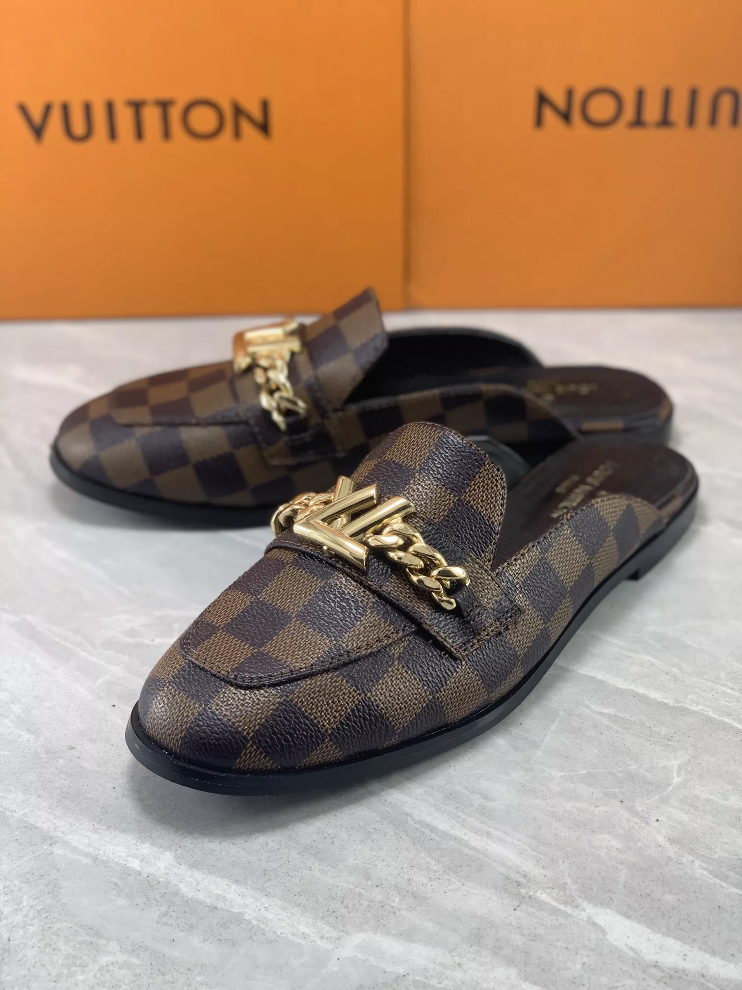 louis vuitton chaussons pour femme s_12b5a461